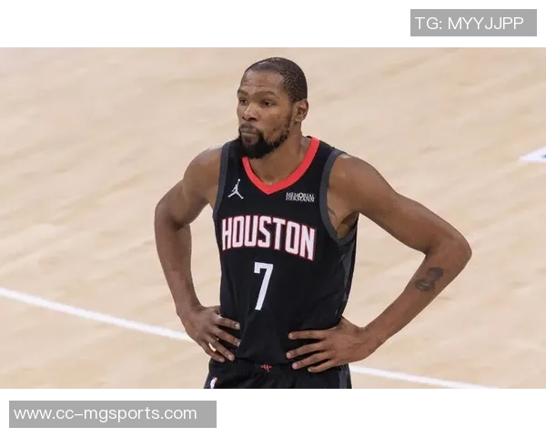 杜兰特回应身体对抗争议称雷霆与其他球队无异未曾越界