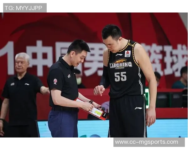 常规赛第七轮内线强势发力全队团结奋战迎来五连胜的辉煌时刻